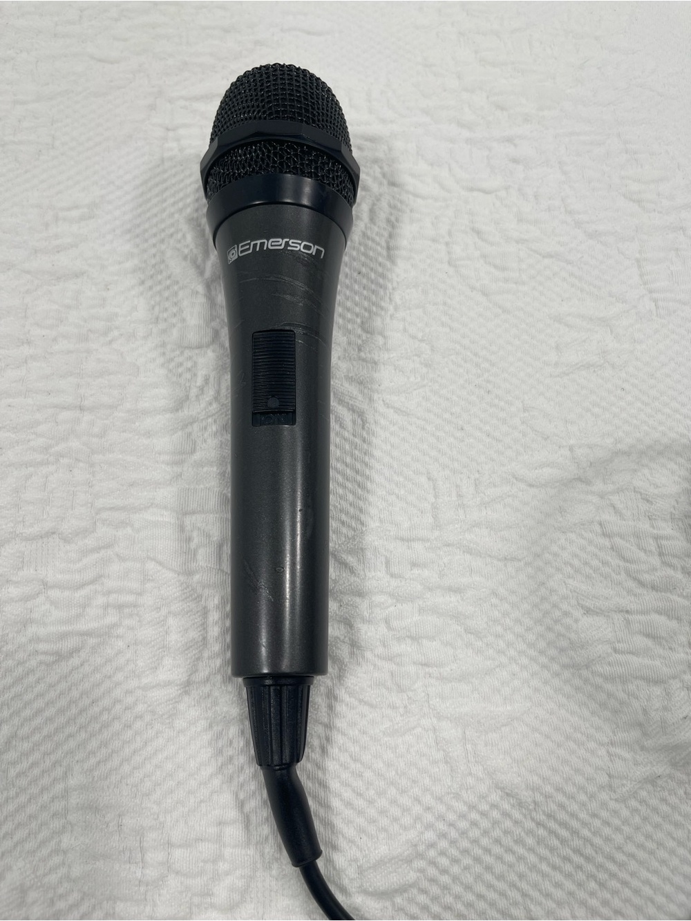 Emerson Wired Vocal Microphone - Black